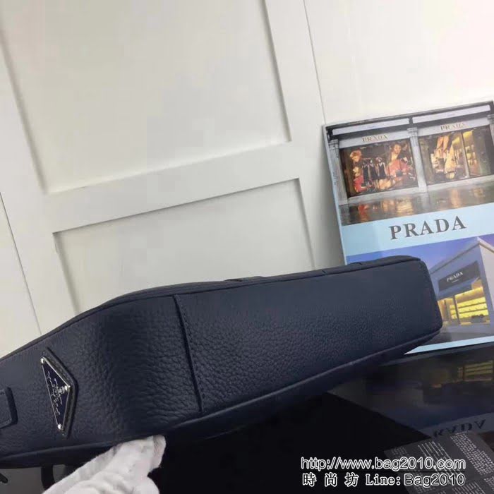 普拉達PRADA原單 最新款2VE363藍色原單荔枝紋男士公事包官網同步 PHY1546
